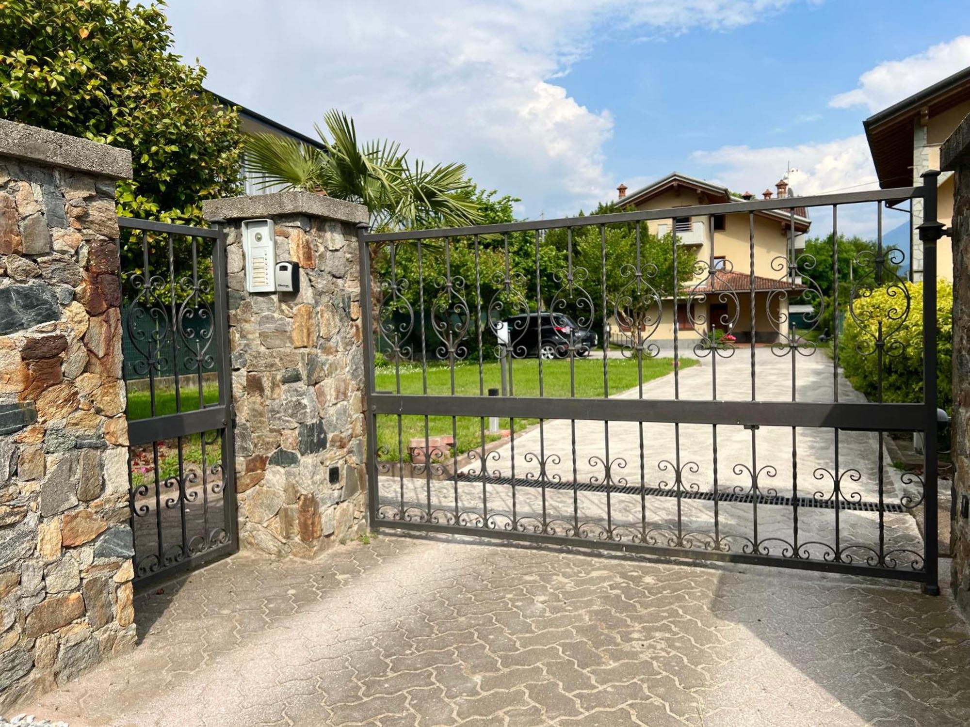 Casa Mimosa The Green View Apartment Domaso Bagian luar foto